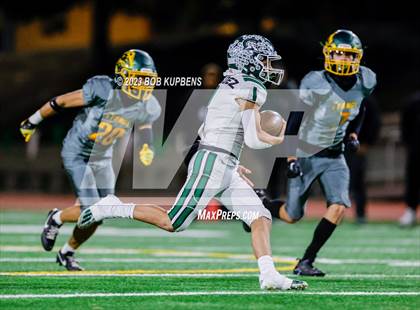 Thumbnail 3 in Alisal @ Capuchino photogallery.