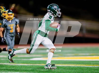 Thumbnail 1 in Alisal @ Capuchino photogallery.