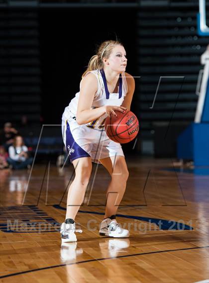 Thumbnail 1 in Eads vs. Stratton (CHSAA 1A Third Place) photogallery.