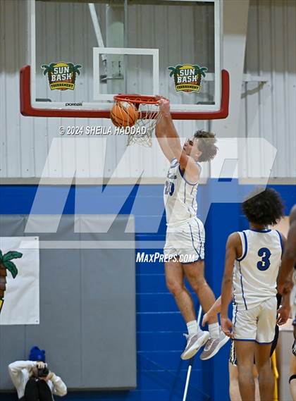 Thumbnail 3 in East Lake vs Calvary Christian (Sun Bash Tampa) photogallery.