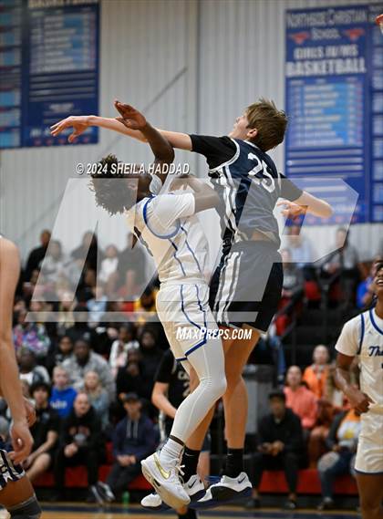 Thumbnail 3 in East Lake vs Calvary Christian (Sun Bash Tampa) photogallery.