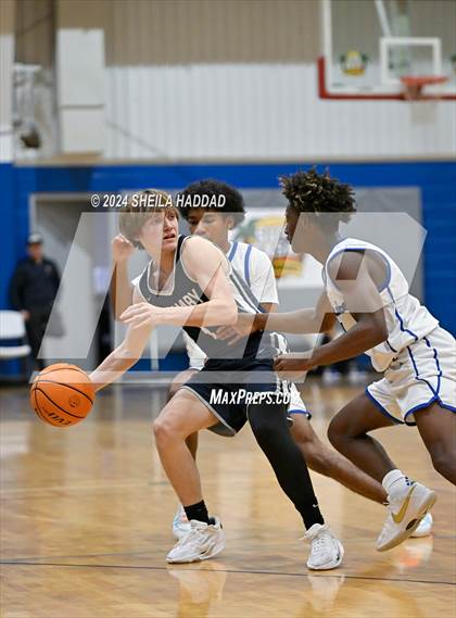 Thumbnail 1 in East Lake vs Calvary Christian (Sun Bash Tampa) photogallery.