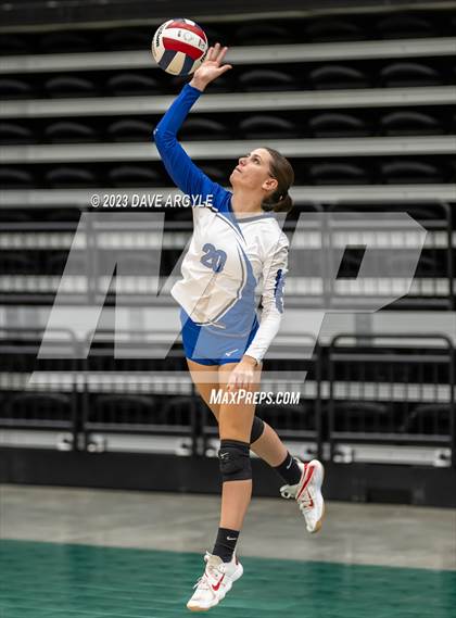 Thumbnail 2 in Panguitch vs. Bryce Valley (UHSAA 1A 2nd Round) photogallery.
