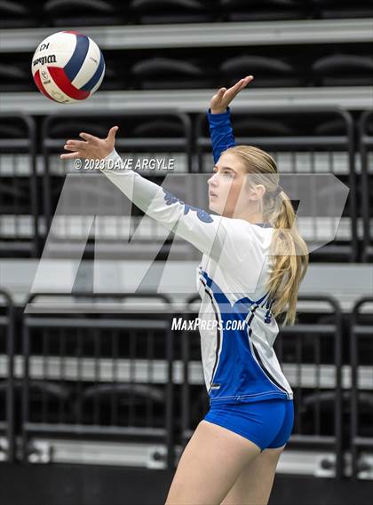 Thumbnail 2 in Panguitch vs. Bryce Valley (UHSAA 1A 2nd Round) photogallery.