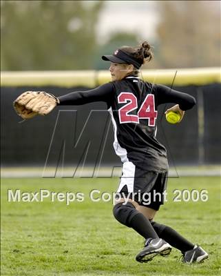 Thumbnail 1 in Rio Mesa @ Valencia photogallery.