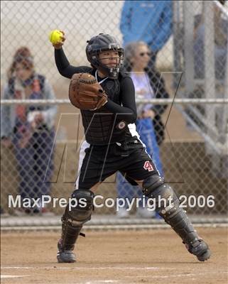 Thumbnail 1 in Rio Mesa @ Valencia photogallery.