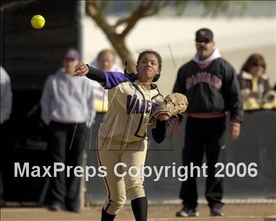 Thumbnail 1 in Rio Mesa @ Valencia photogallery.