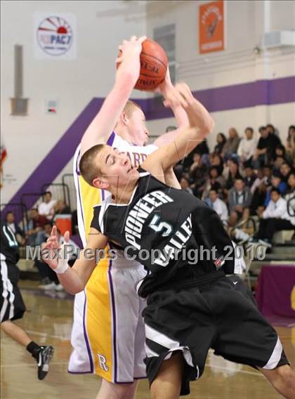 Thumbnail 1 in Pioneer Valley @ Righetti photogallery.