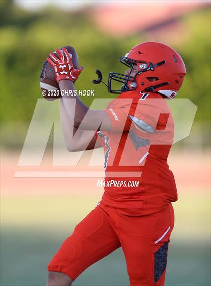 Thumbnail 1 in Desert Vista @ Corona del Sol photogallery.