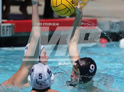 Thumbnail 2 in JV: La Jolla @ La Costa Canyon photogallery.