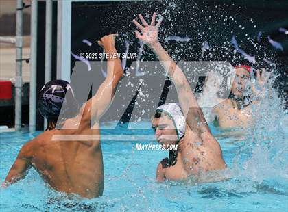 Thumbnail 3 in JV: La Jolla @ La Costa Canyon photogallery.