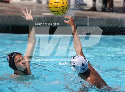 Thumbnail 2 in JV: La Jolla @ La Costa Canyon photogallery.