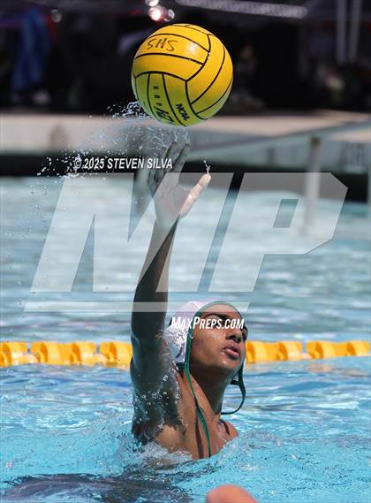 Thumbnail 2 in JV: La Jolla @ La Costa Canyon photogallery.