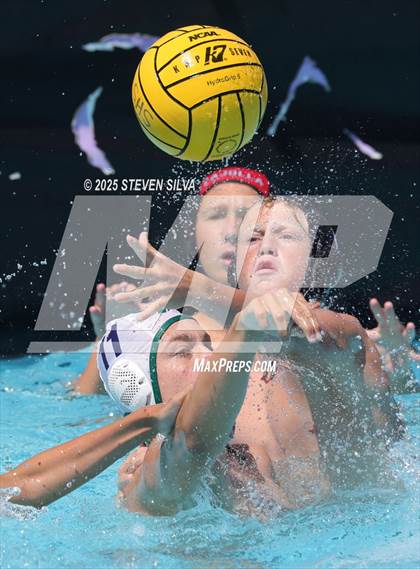 Thumbnail 1 in JV: La Jolla @ La Costa Canyon photogallery.