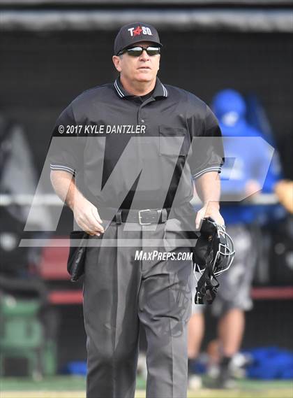 Thumbnail 3 in Grace Community vs Liberty Christian (Texas Private School Classic) photogallery.
