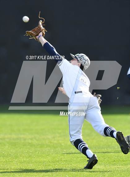 Thumbnail 3 in Grace Community vs Liberty Christian (Texas Private School Classic) photogallery.