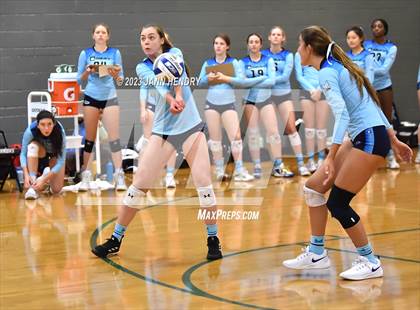 Thumbnail 3 in La Canada vs. Marymount (Durango Fall Classic) photogallery.