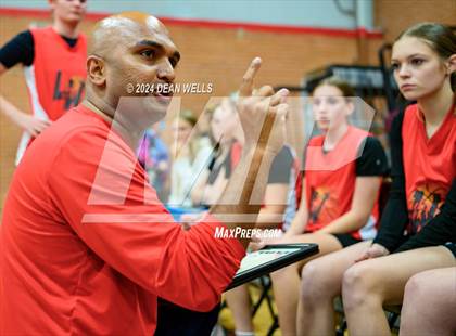 Thumbnail 2 in Kingman Academy vs Lee Williams photogallery.
