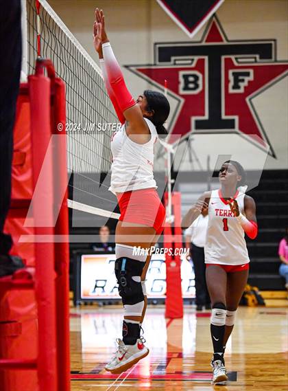 Thumbnail 1 in Terry vs Fort Bend Marshall photogallery.