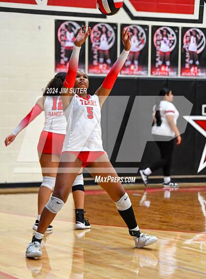 Thumbnail 1 in Terry vs Fort Bend Marshall photogallery.