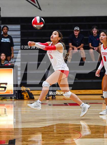 Thumbnail 1 in Terry vs Fort Bend Marshall photogallery.