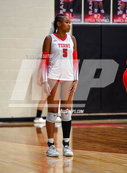 Thumbnail 3 in Terry vs Fort Bend Marshall photogallery.