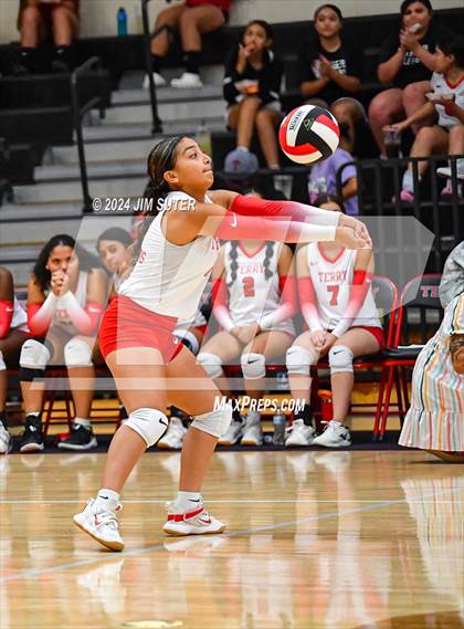 Thumbnail 2 in Terry vs Fort Bend Marshall photogallery.