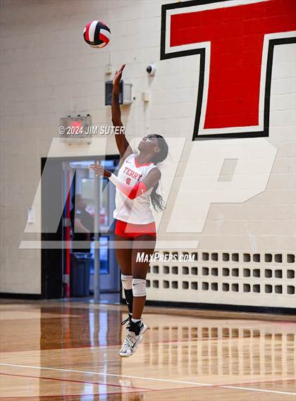 Thumbnail 3 in Terry vs Fort Bend Marshall photogallery.