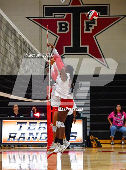 Thumbnail 2 in Terry vs Fort Bend Marshall photogallery.