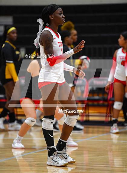 Thumbnail 1 in Terry vs Fort Bend Marshall photogallery.