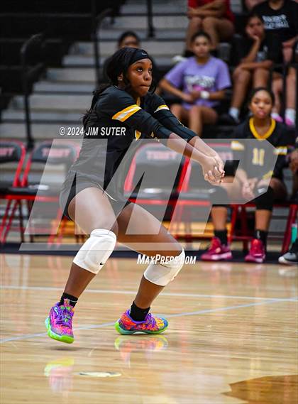 Thumbnail 3 in Terry vs Fort Bend Marshall photogallery.