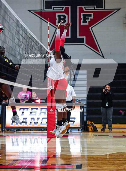 Thumbnail 3 in Terry vs Fort Bend Marshall photogallery.