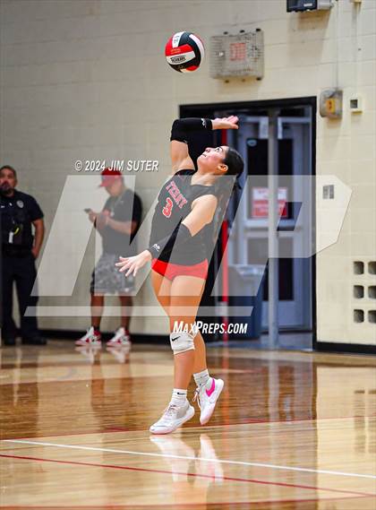 Thumbnail 2 in Terry vs Fort Bend Marshall photogallery.