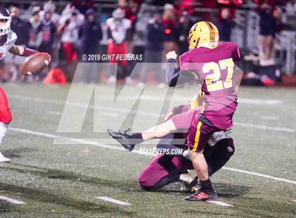 Thumbnail 1 in Las Lomas vs. Rancho Cotate (NCS CIF D3 Final) photogallery.