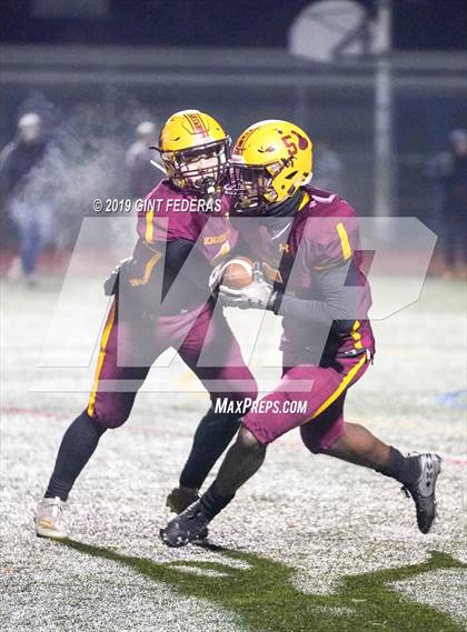 Thumbnail 2 in Las Lomas vs. Rancho Cotate (NCS CIF D3 Final) photogallery.
