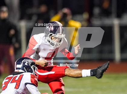 Thumbnail 2 in Las Lomas vs. Rancho Cotate (NCS CIF D3 Final) photogallery.