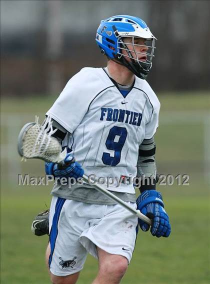 Thumbnail 2 in Williamsville North @ Frontier photogallery.