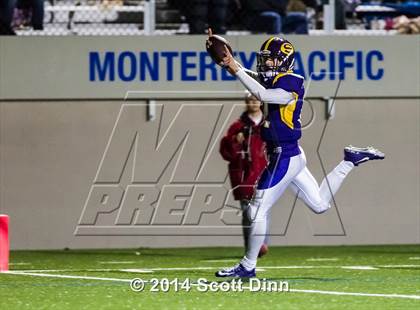 Thumbnail 1 in San Benito vs. Salinas (CCS D1 Final) photogallery.