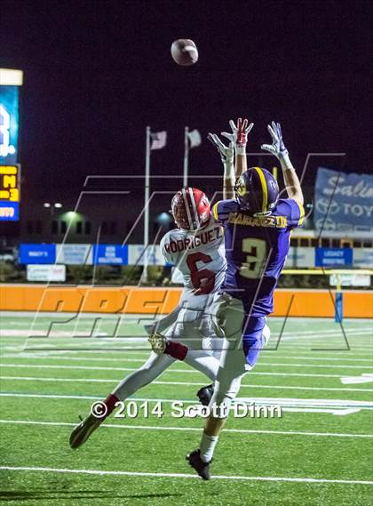 Thumbnail 3 in San Benito vs. Salinas (CCS D1 Final) photogallery.
