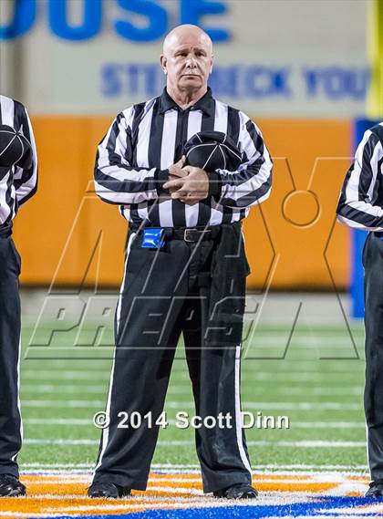 Thumbnail 2 in San Benito vs. Salinas (CCS D1 Final) photogallery.