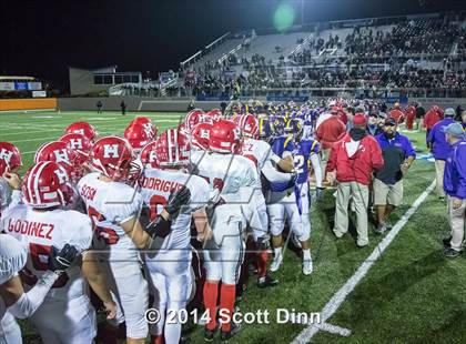 Thumbnail 1 in San Benito vs. Salinas (CCS D1 Final) photogallery.