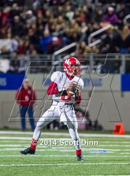 Thumbnail 1 in San Benito vs. Salinas (CCS D1 Final) photogallery.