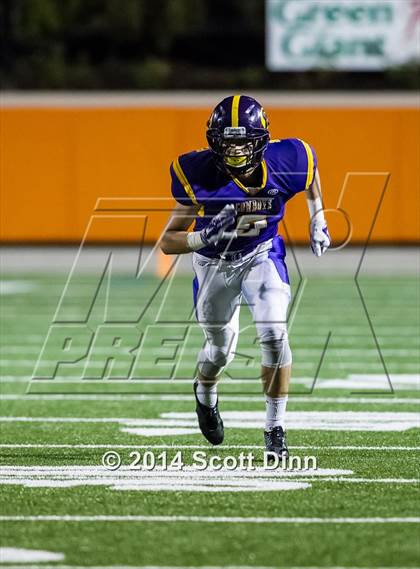 Thumbnail 1 in San Benito vs. Salinas (CCS D1 Final) photogallery.