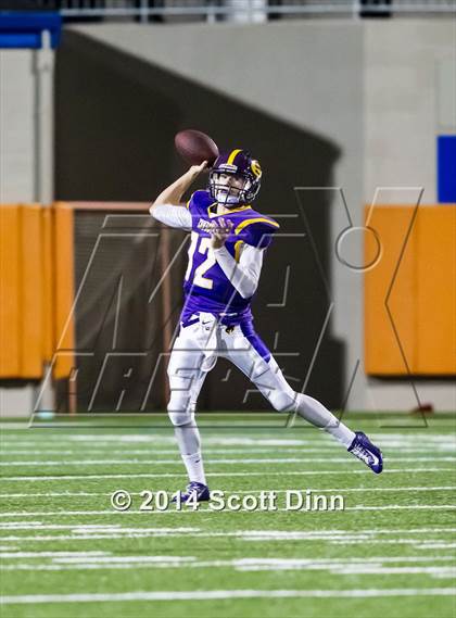 Thumbnail 3 in San Benito vs. Salinas (CCS D1 Final) photogallery.