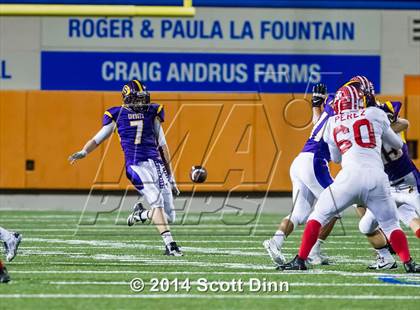 Thumbnail 1 in San Benito vs. Salinas (CCS D1 Final) photogallery.