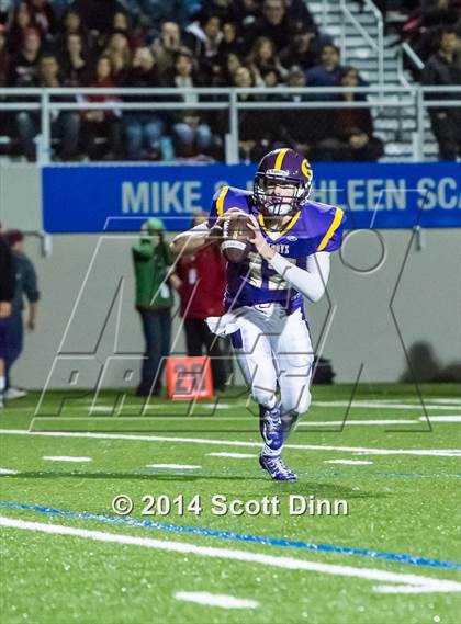 Thumbnail 1 in San Benito vs. Salinas (CCS D1 Final) photogallery.