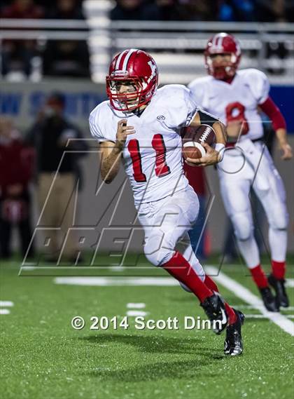 Thumbnail 1 in San Benito vs. Salinas (CCS D1 Final) photogallery.