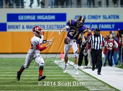 Thumbnail 2 in San Benito vs. Salinas (CCS D1 Final) photogallery.