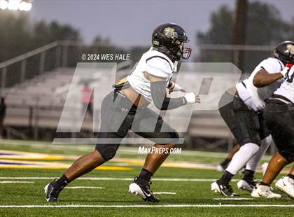 Thumbnail 2 in Jonesboro @ DeSoto Central photogallery.
