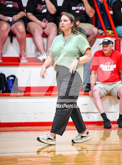 Thumbnail 3 in Burton vs Schulenburg photogallery.